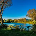 פארק נופש Punta Navaccia Am Trasimeno 24274 טואורו סול טראסימנו